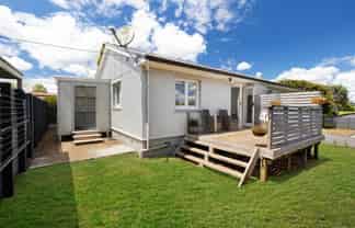 16 Gibson Road, Tuakau