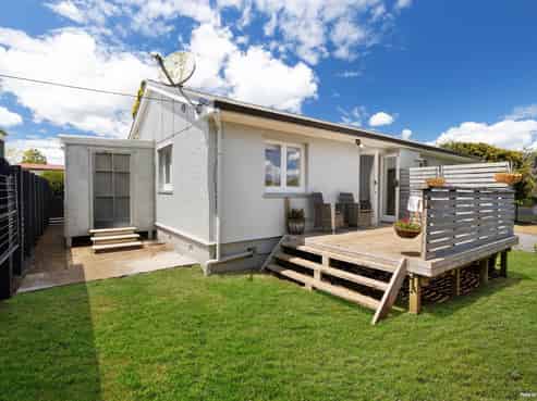 16 Gibson Road, Tuakau