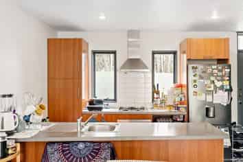 6/42 Holly Street, Avondale