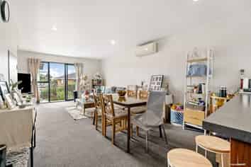 6/42 Holly Street, Avondale