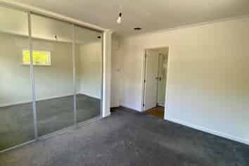 335 Western Hills Drive, Avenues