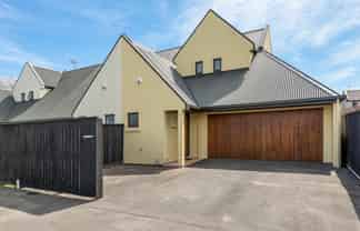 32 Peverel Street, Riccarton