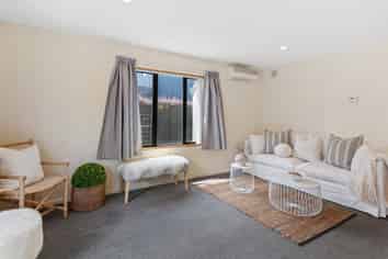 32 Peverel Street, Riccarton