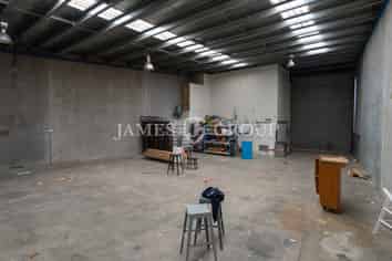 High Stud Industrial in Papakura | 268m²