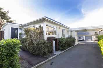 12 Westholme Street, Strowan