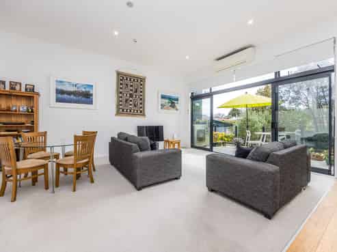 5/8 Thompson Park Road, Mount Wellington