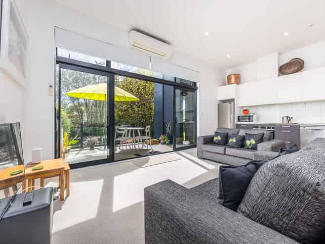 5/8 Thompson Park Road, Mount Wellington