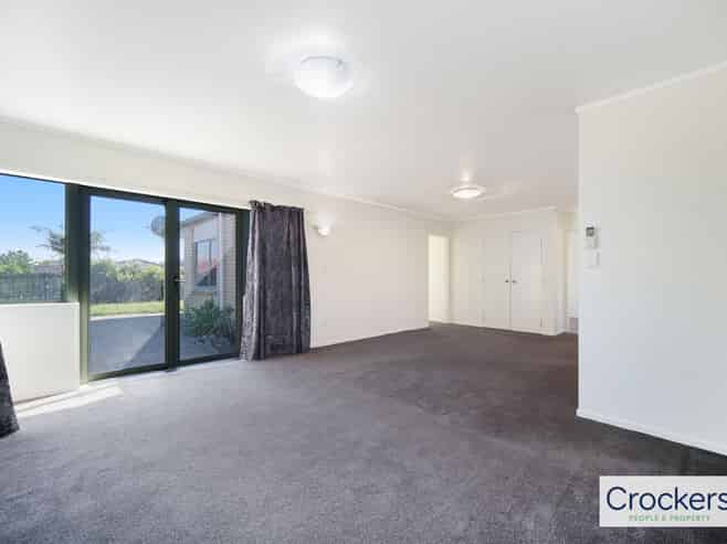 30 Kona Crescent, Henderson