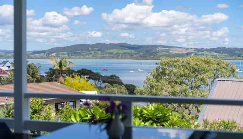 10 Johnson Street, Onerahi