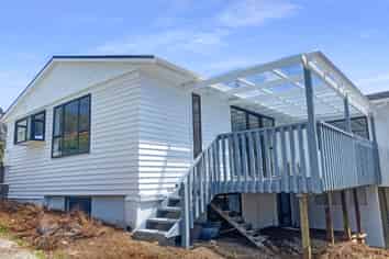 401 Hillsborough Road, Hillsborough