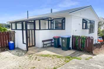 401 Hillsborough Road, Hillsborough