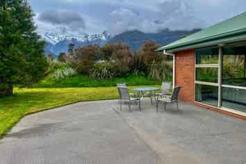 224 Cook Flat Road, Fox Glacier