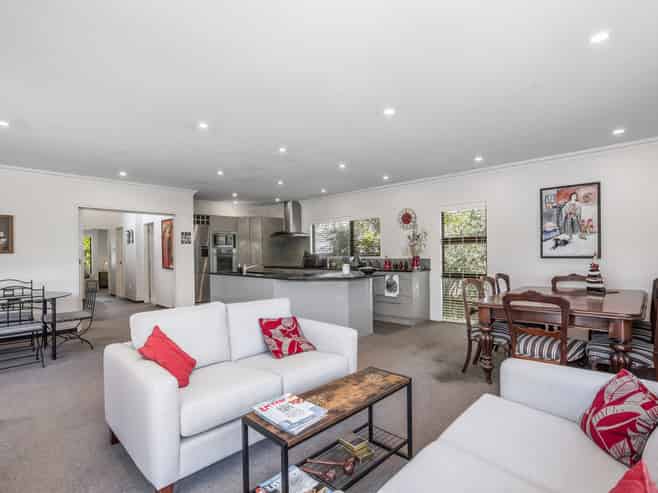 30a Hathaway Avenue, Boulcott