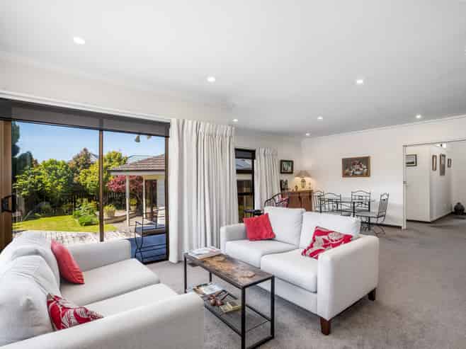 30a Hathaway Avenue, Boulcott