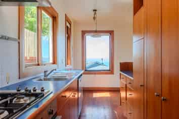 94 Mitchell St, Brooklyn