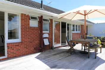 2/69A Symond street, Onehunga