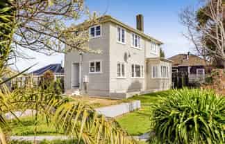 44A Riemenschneider Street, Manaia