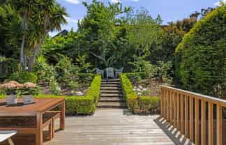 2/14 Monteith Crescent, Remuera