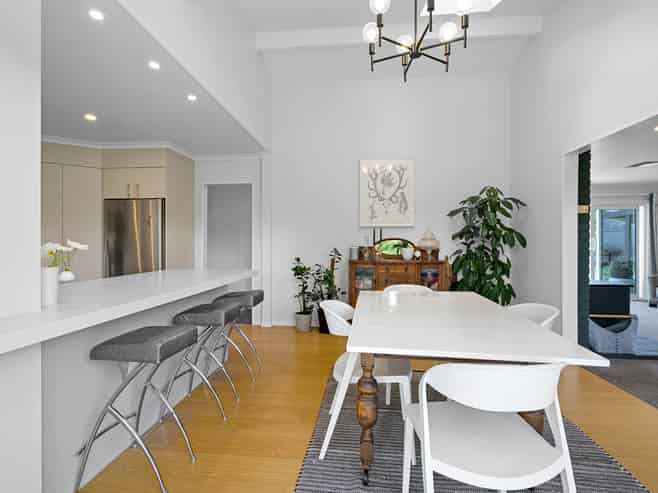 6 MacLean Street, Cambridge