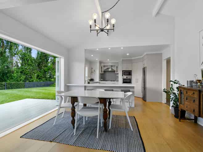 6 MacLean Street, Cambridge