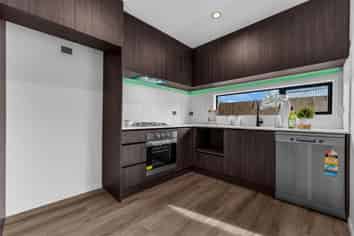 2b Raglan Street, Mangere East