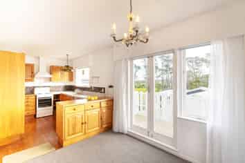 340 Riddell Road, Glendowie