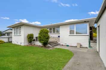 3 Sutherland Crescent, Westbrook