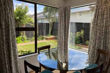 2/61 St Albans Street, Saint Albans