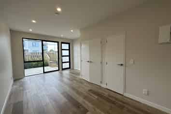 4 Matakohe Road, Westgate