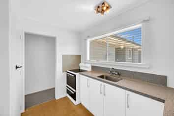 14 Williamson Road, Clive