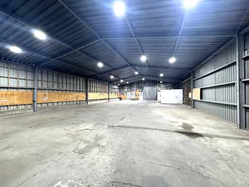 480sqm Warehouse + 1,400sqm Sealed Yard with 3 phase power
