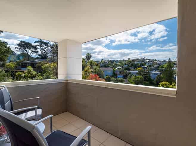 38 Saddleback Rise, Murrays Bay