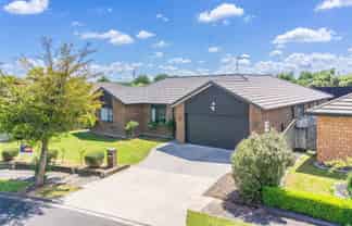 15 Te Ironui Place, Huntington