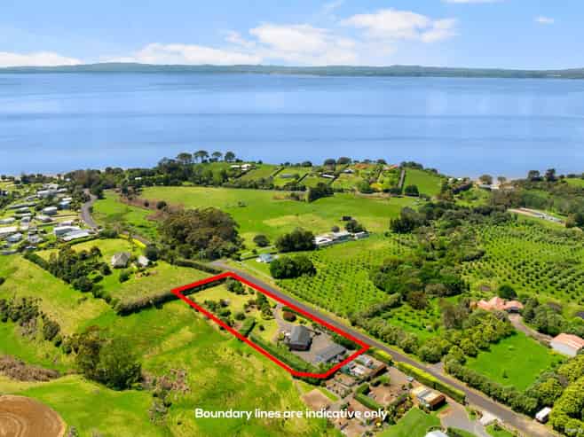 459 Grahams Beach Road, Awhitu