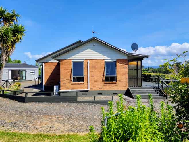 459 Grahams Beach Road, Awhitu