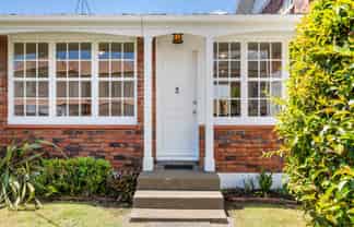 2/13 King Edward Avenue, Epsom