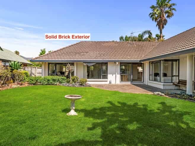 51 Meadowland Drive, Somerville