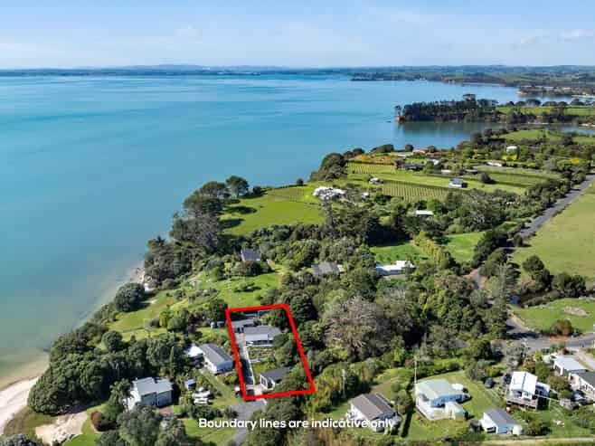 512 Grahams Beach Road, Awhitu