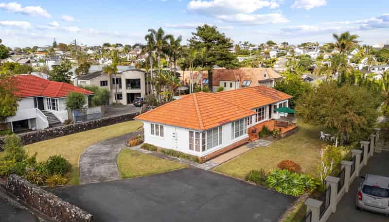 73 Vale Road, Saint Heliers