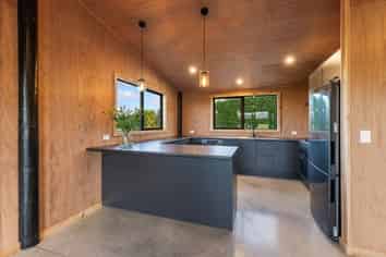 306 Burnt Hill Road, Oxford