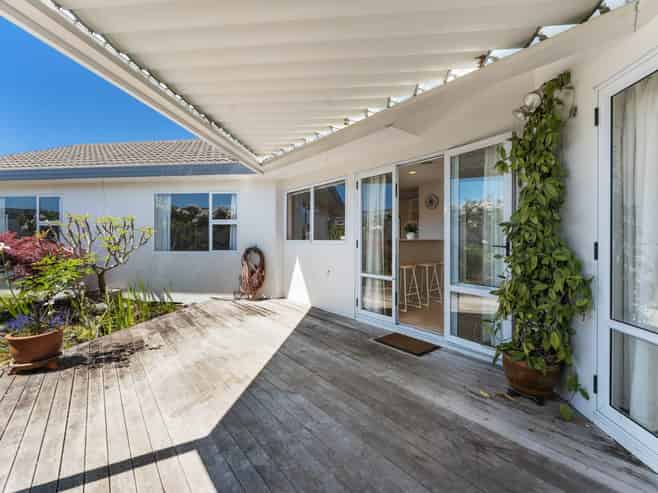 2/4 Fenwick Avenue, Milford