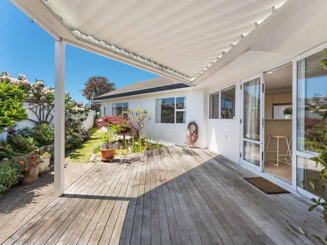 2/4 Fenwick Avenue, Milford