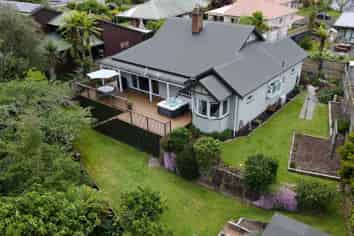 5 Oregon Crescent, Glenview