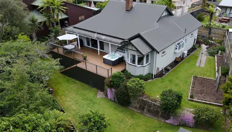 5 Oregon Crescent, Glenview