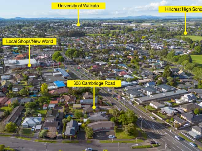 308 Cambridge Road, Hillcrest