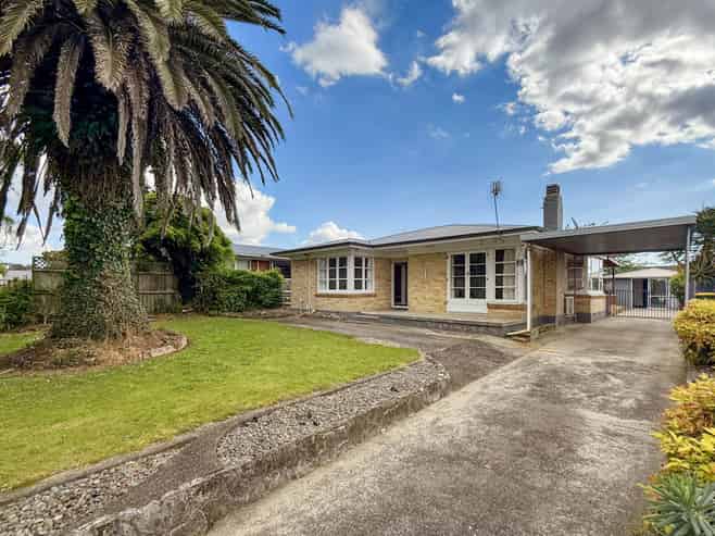 308 Cambridge Road, Hillcrest