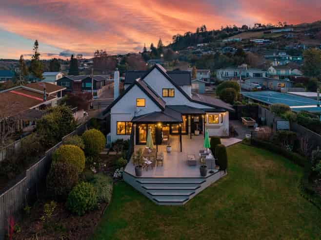 735 Acacia Bay Road, Acacia Bay