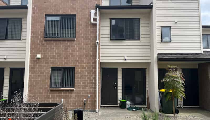 6/30 Calvert Ave, Mangere East