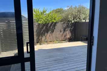 6/30 Calvert Ave, Mangere East