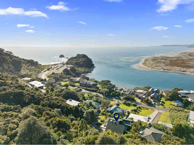 123 Wintle Street, Mangawhai Heads